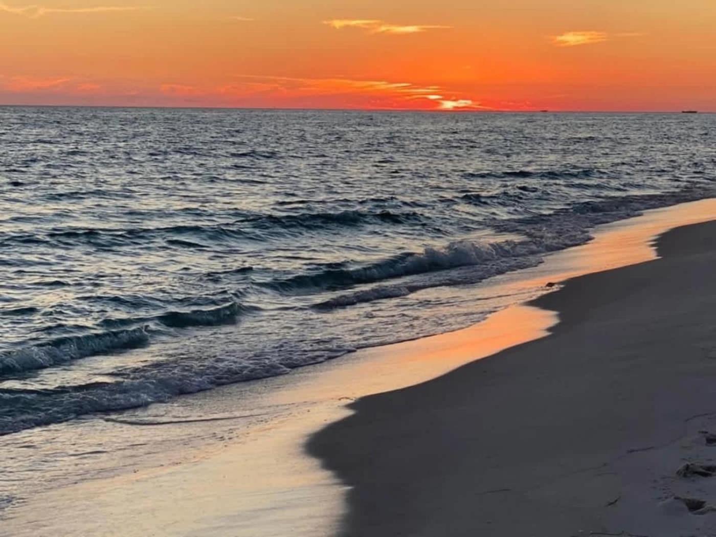 5 Star Resort 11Th Fl Stunning Sunrise 2Br 2Ba King Suite,Pools ,Shuttle Or Walk To Beach Destin Extérieur photo