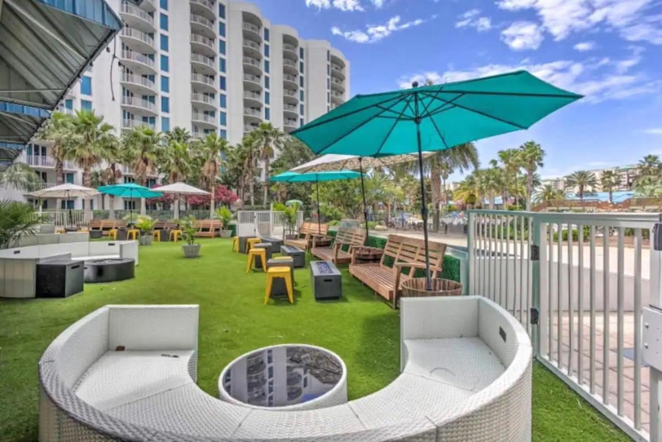 5 Star Resort 11Th Fl Stunning Sunrise 2Br 2Ba King Suite,Pools ,Shuttle Or Walk To Beach Destin Extérieur photo